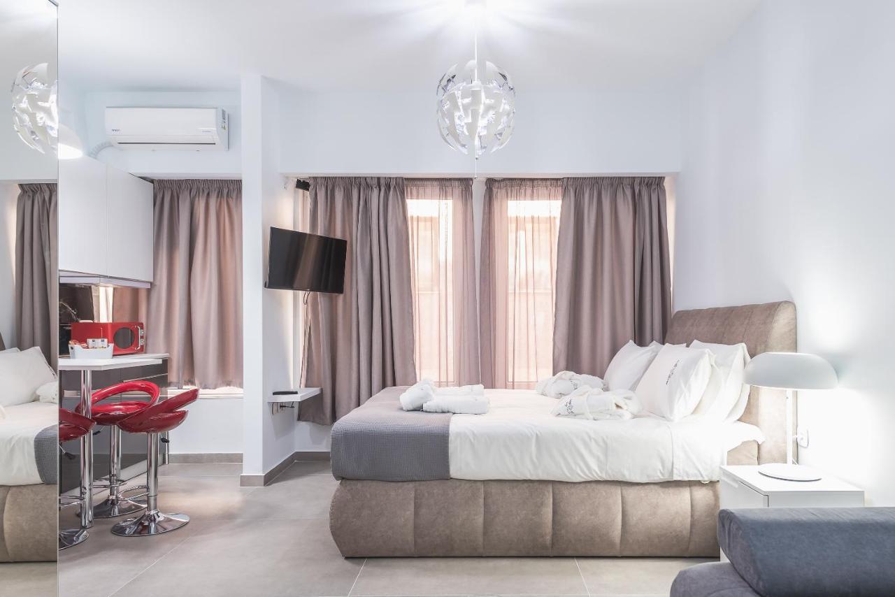 Iguana Gold Luxury Suites 1Min From Ermou Str Αθήνα Εξωτερικό φωτογραφία