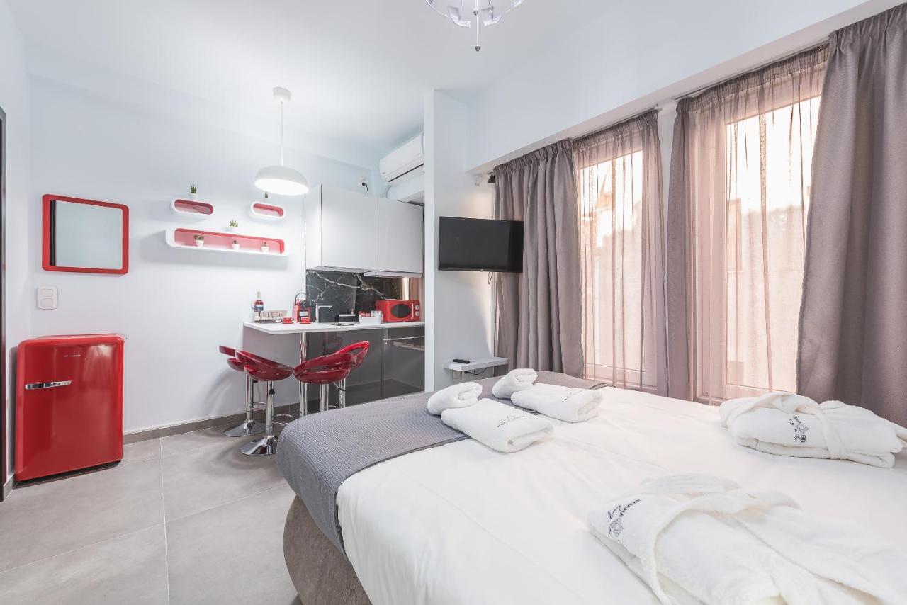 Iguana Gold Luxury Suites 1Min From Ermou Str Αθήνα Εξωτερικό φωτογραφία